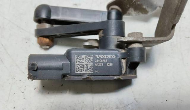 32246988 VOLVO Датчик уровня положения кузова задний правый купить в Хмельницкий
