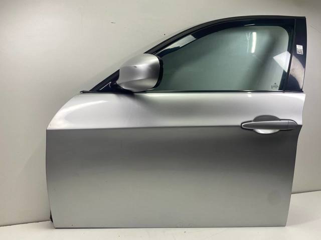 Двери 41007203643 BMW