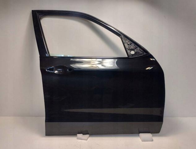 Пассажирская передняя дверь 41517386738 BMW