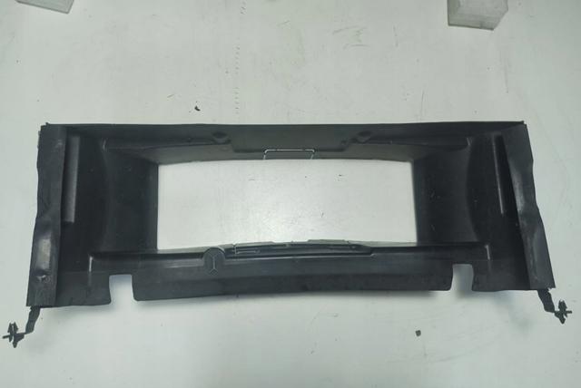 8054228 BMW Воздуховод (дефлектор) радиатора нижний купить в Украина