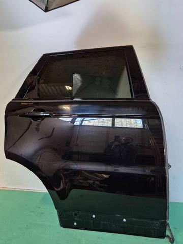 LAND ROVER LR044228 Дверь задняя правая в наличии Львов