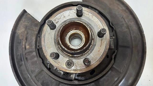 LR045825 LAND ROVER Цапфа задняя левая купить в Черкассы