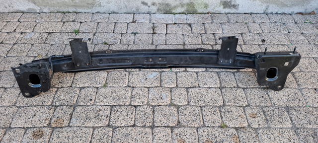 LR059014 LAND ROVER Усилитель бампера заднего купить в Черкассы