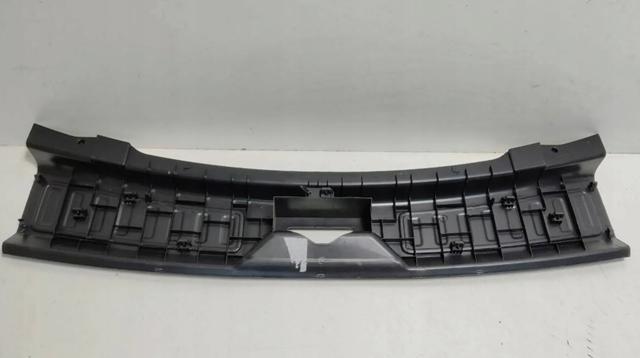 LAND ROVER LR060584 Облицовка задней панели багажника в наличии Каменское