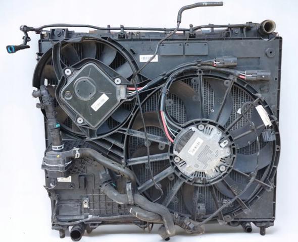 LAND ROVER LR062425 Радиатор охлаждения двигателя в наличии Ровно