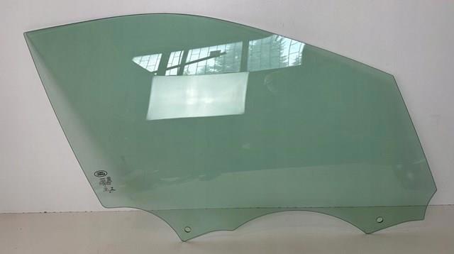 Стекло передней правой двери LR080134 LAND ROVER