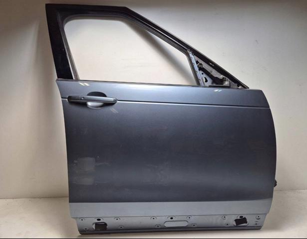 Пассажирская передняя дверь LR080195 LAND ROVER
