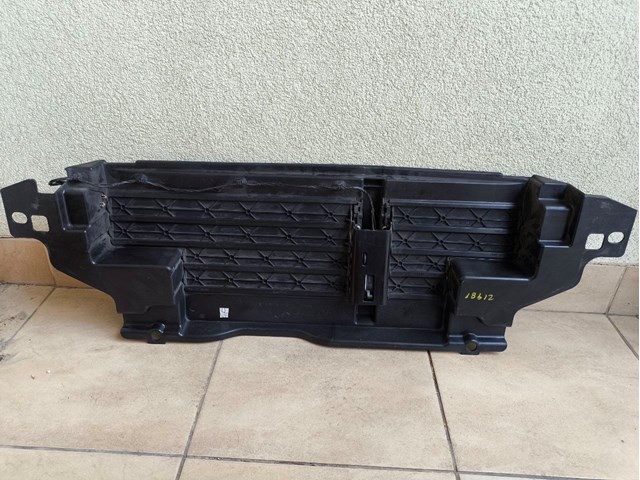 LAND ROVER LR082883 в наличии Черновцы