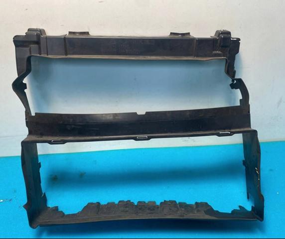 LR084885 LAND ROVER Дефлектор радиатора купить в Одесса