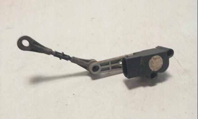 LR090679 LAND ROVER купить в Ирпень