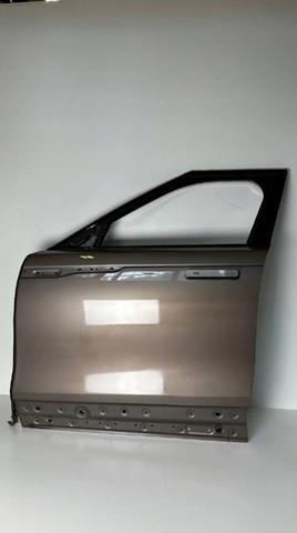 Водительская дверь LR091718 LAND ROVER
