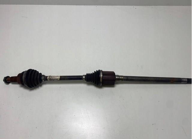 Привод правый LR092738 LAND ROVER