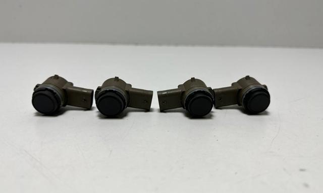 Блок управления парктроником LR093753 LAND ROVER