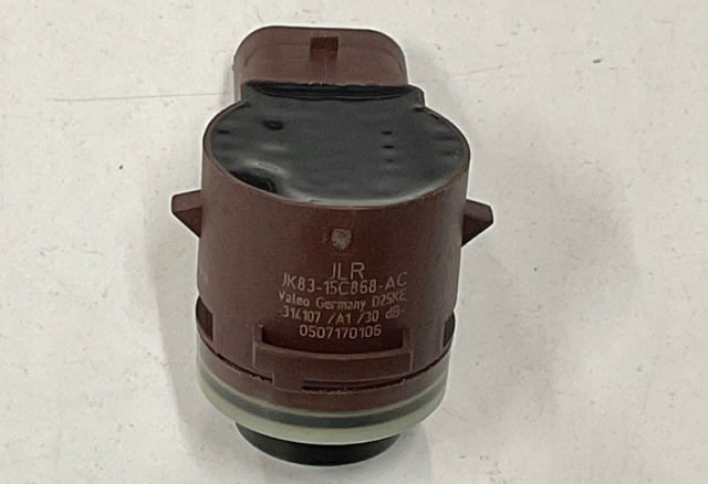 Датчик сигнализации парковки LR093843 LAND ROVER