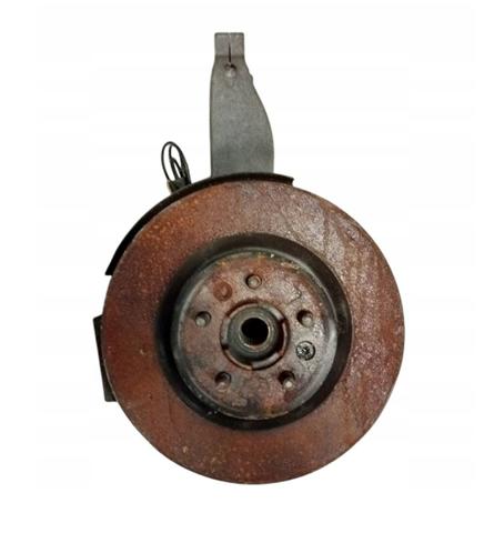 Цапфа (поворотный кулак) передний левый LR099019 LAND ROVER