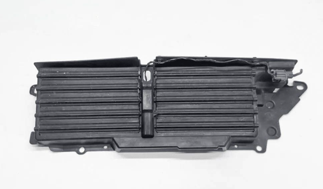 Жалюзи радиатора LR102690 LAND ROVER