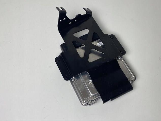 LR106733 LAND ROVER купить в Ирпень