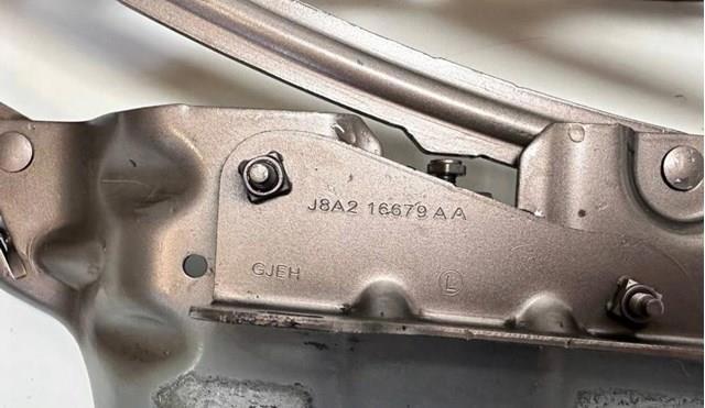 LR111645 Петля капота левая купить Ирпень