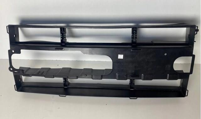 Воздуховоды системы охлаждения двигателя LR122735 LAND ROVER
