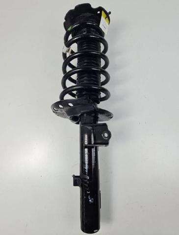 Амортизаторная стойка передняя левая LR126238 LAND ROVER