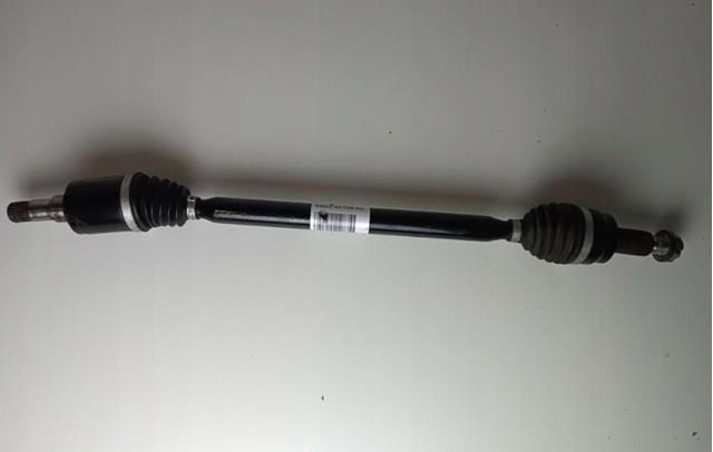 Полуось задняя, правая LR133241 LAND ROVER