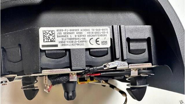 LAND ROVER LR133293 в наличии Днепр