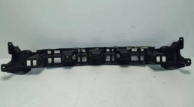 LR138274 LAND ROVER Кронштейн бампера заднего центральный купить в Львов