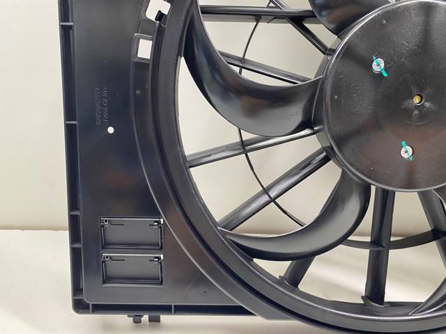 LR146883 LAND ROVER Диффузор вентилятора в сборе с мотором и крыльчаткой купить в Винница