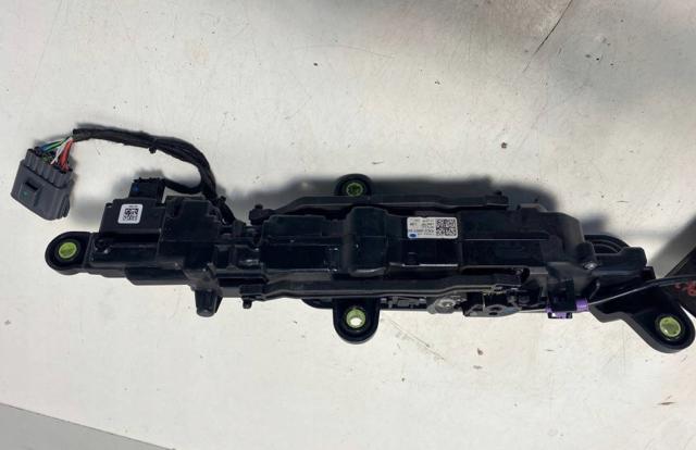 LR178927 LAND ROVER Ручка двери задней наружная левая купить в Житомир