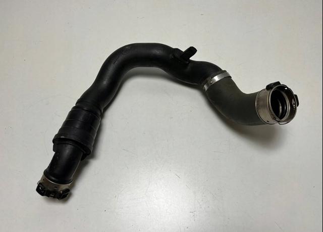 Патрубок воздушный, вход в турбину (наддув) T2H19903 JAGUAR