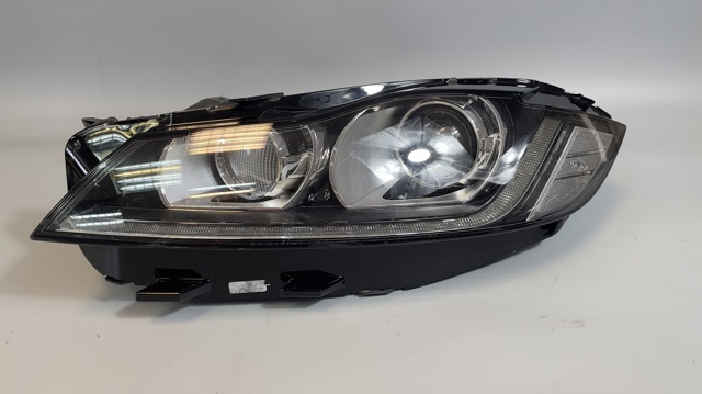 Фара дальнего света в сборе T2H24590 JAGUAR