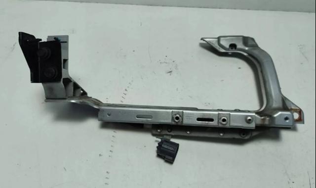 T4N3262 JAGUAR Суппорт радиатора левый (монтажная панель крепления фар) купить в Николаев