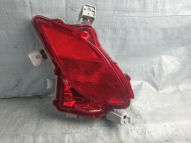 Левый катафот заднего бампера 814900E060 TOYOTA