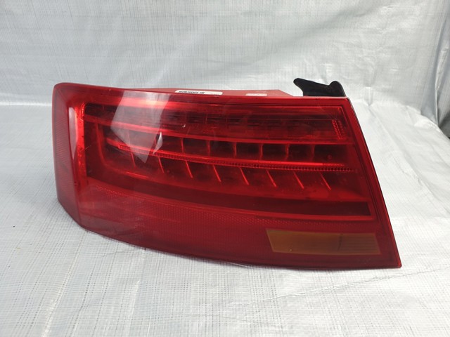 VAG 8T0945095J Фонарь задний левый внешний в наличии Полтава