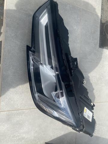 8W0941043B VAG Левая фара купить в Украина