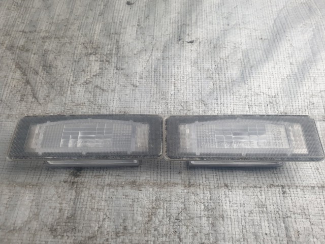 925012G000 HYUNDAI Фонарь подсветки номерного знака купить в Ирпень