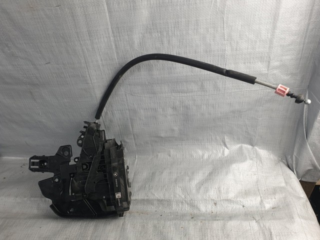 Замок передней пассажирской двери A0997209601 MERCEDES