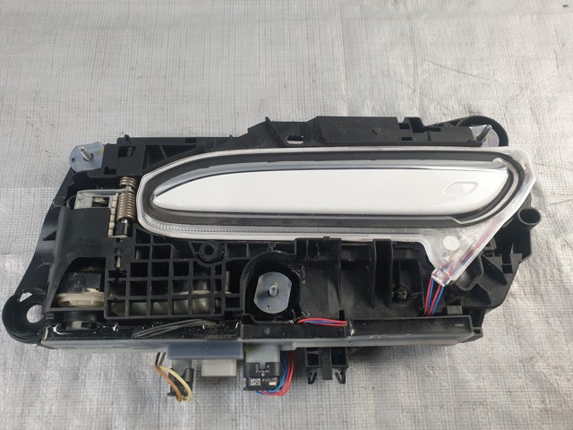 MERCEDES 09976089039040 в наличии Полтава