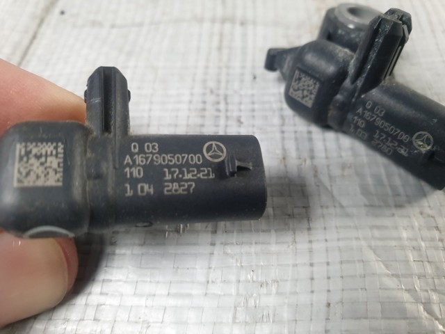 MERCEDES A1679050700 Датчик удара в наличии Харьков