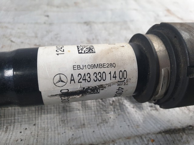 Ось передняя A2433301400 MERCEDES