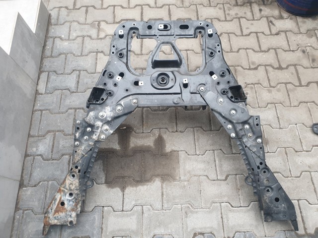 Передняя балка A2436207100 MERCEDES