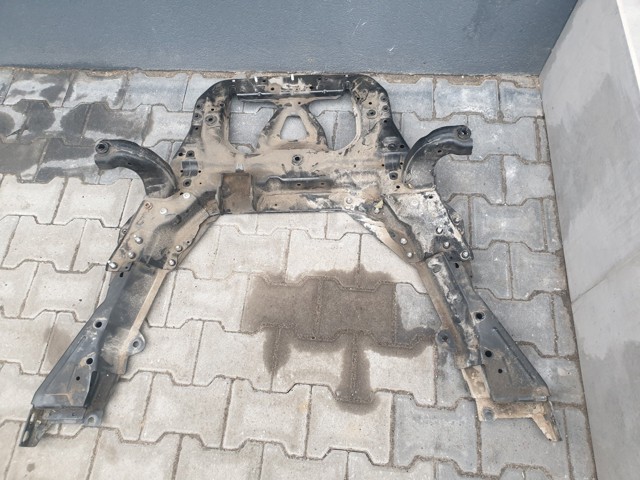 2436207100 MERCEDES Подрамник передний купить в Ирпень