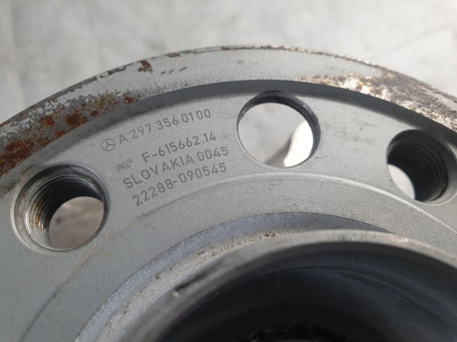 Ступица заднего колеса A2973560100 MERCEDES