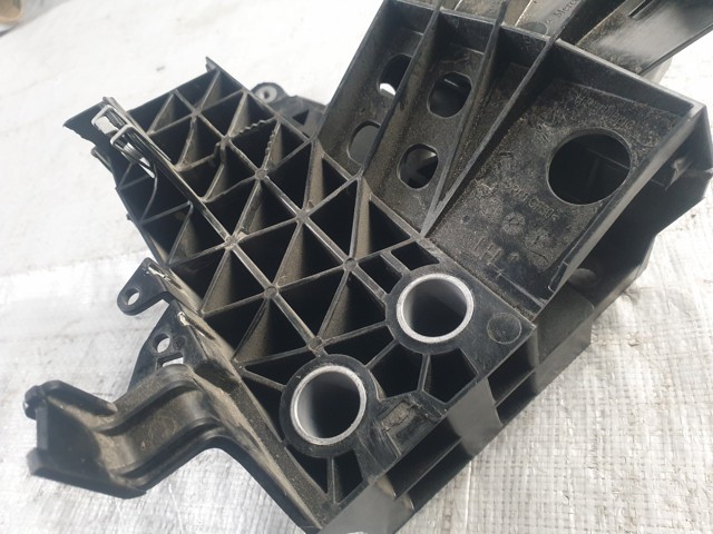 Наполнитель бампера переднего A2976206500 MERCEDES