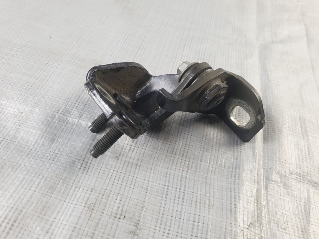 FORD BB5Z7826800C Петля двери задней правой в наличии Винница