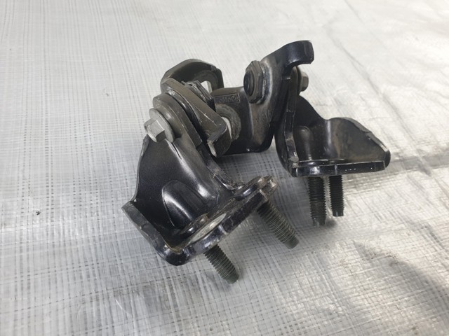 FORD BB5Z7826801C Петля двери задней левой в наличии Украина
