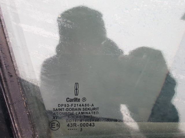 Пассажирская передняя дверь DP5Z5420124A FORD