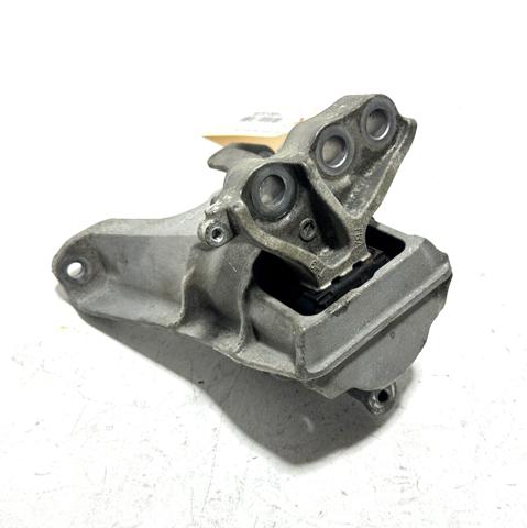 Coxim (suporte) direito de motor 50820TBAA04 Honda