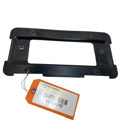 Painel de fixação de matrícula traseira 51187160607 BMW