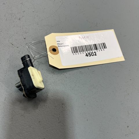 Sensor AIRBAG lateral esquerdo 65779217711 BMW